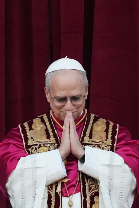 Vatikan novi papa Leo Leone XIV vernici Vatikan novi papa Leo Leone XIV vernici