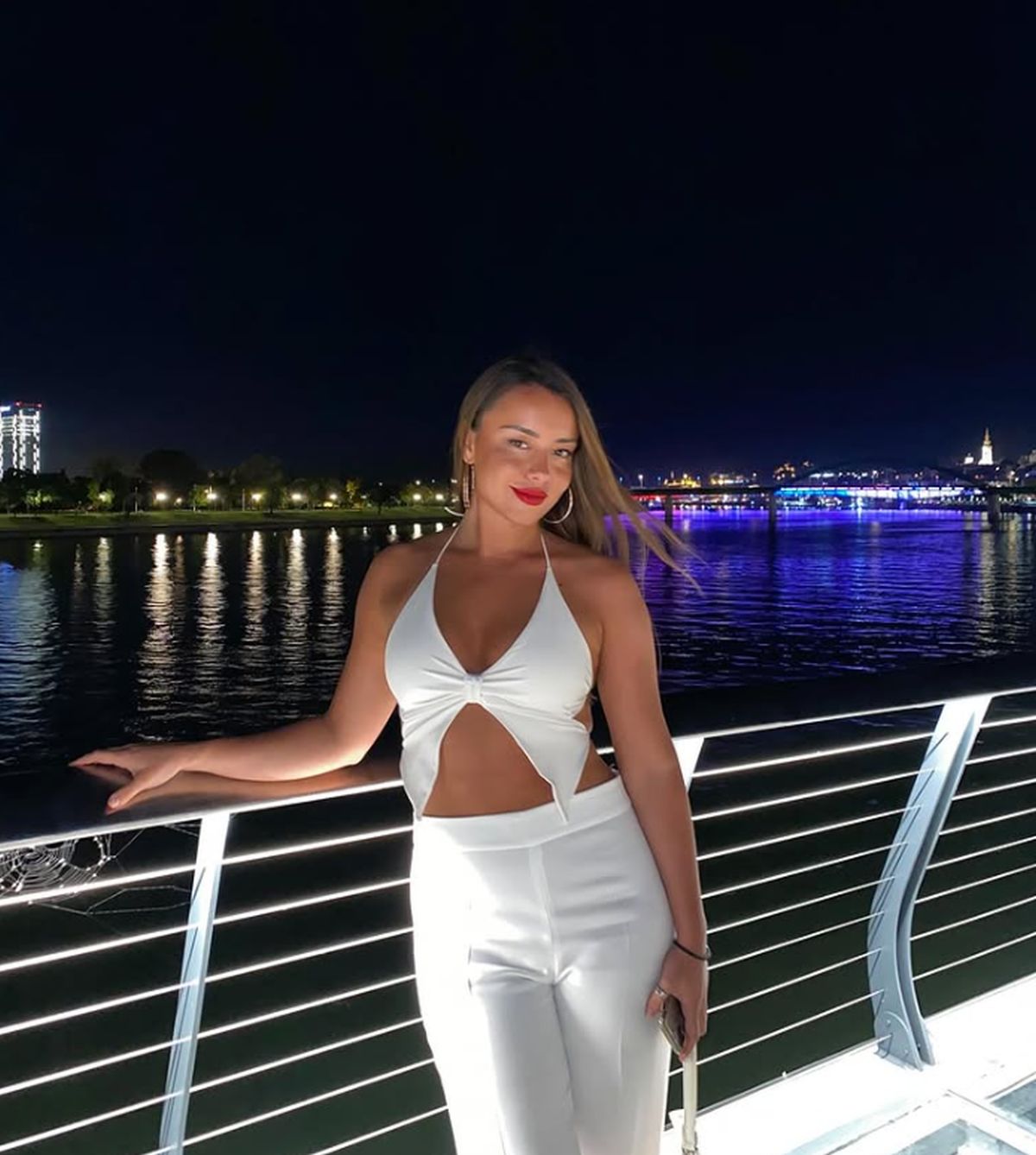 Srpkinja opet ušla u istoriju košarke, Jelena postala trener muške ekipe, sada i članica velike organizacije