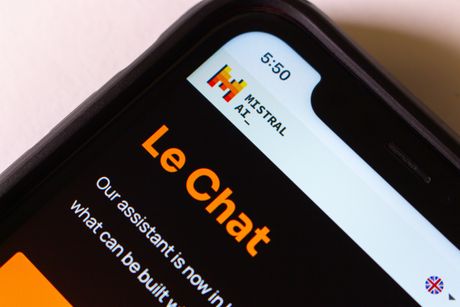 Mistral ai, Le chat Mistral ai, Le chat