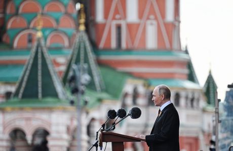 Vladimir Putin, govor na paradi povodom Dana pobede 2025. Vladimir Putin, govor na paradi povodom Dana pobede 2025.