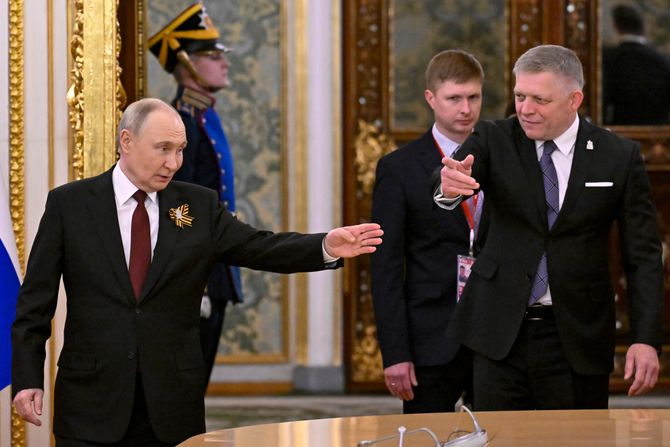Vladimir Putin i Robert Fico Vladimir Putin i Robert Fico