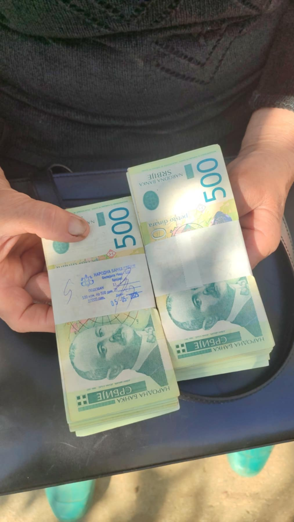 LEPE VESTI ZA PENZIONERE! Sutra počinje isplata aprilskih penzija: Evo kome će prvo pare leći na račun