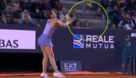 Šta se ovo desilo? Bizarna situacija u meču Ukrajinke i Beloruskinje, Sabalenka ostala u čudu!