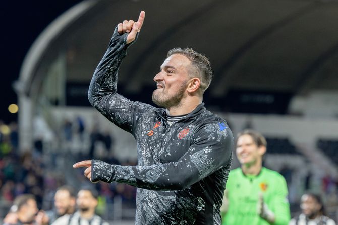 Đerdan Šaćiri - FK Bazel Đerdan Šaćiri - FK Bazel