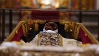 Naučnici otvorili kovčeg Svete Terezije i ostali bez daha: Isplivale šok fotografije