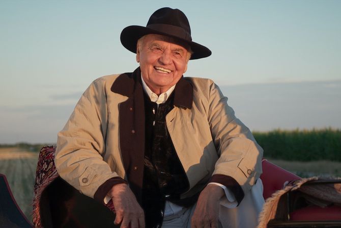 Zvonko Bogdan. Ej Salasi Zvonko Bogdan. Ej Salasi