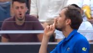Medvedev poludeo i "svađao" se sa celim stadionom: Ovako je Rus utišavao navijače u Rimu