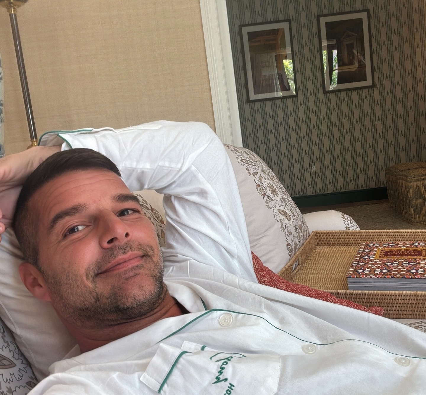 "Pod utiskom sam" Prvo oglašavanje Rikija Martina nakon haosa na koncertu u Podgorici: "Biraću da se sećam..."