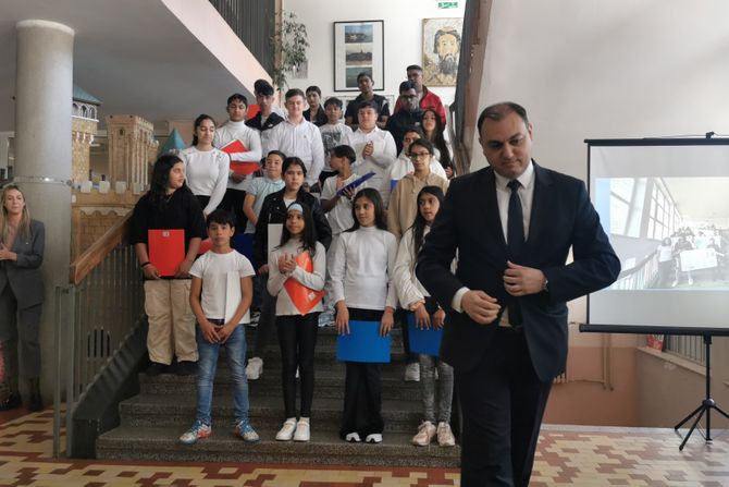 Predsednik Nacionalnog saveta Roma Dalibor Nakić Predsednik Nacionalnog saveta Roma Dalibor Nakić