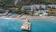 IDEALAN SPOJ PLAVE I ZELENE: Sunland Resort Hotel 5* između mora i borova
