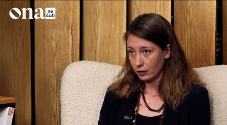 Ona ne ćuti, Sanja Pavlović Ona ne ćuti, Sanja Pavlović