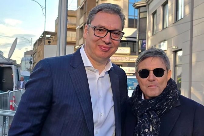 Aleksandar Vučić, Dragan Stojković Piksi Aleksandar Vučić, Dragan Stojković Piksi