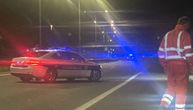Tragedija na auto-putu kod Dušanovca: Muškarac leži mrtav, policija blokirala saobraćaj ka gradu, jeziva scena