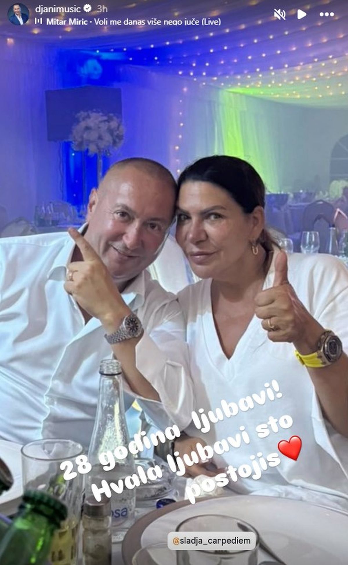 Slavlje kod Đanija! Posle priča o razvodu sina Marka, on objavio sliku sa ženom i naslednikom: "Moj ceo svet!"