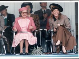 Sara Ferguson i kraljica Elizabeta