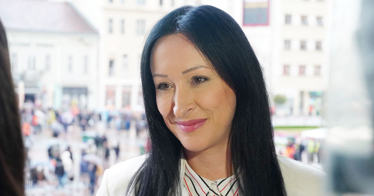 Žarić Kovačević u Babušnici posetila osmočlanu porodicu zbog koje opstaje seoska škola