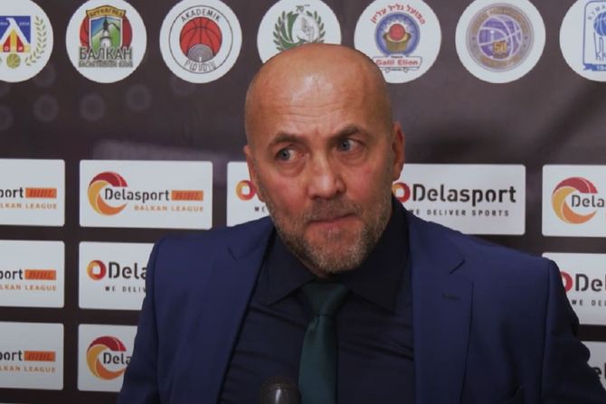 Nebojša Vidić Nebojša Vidić