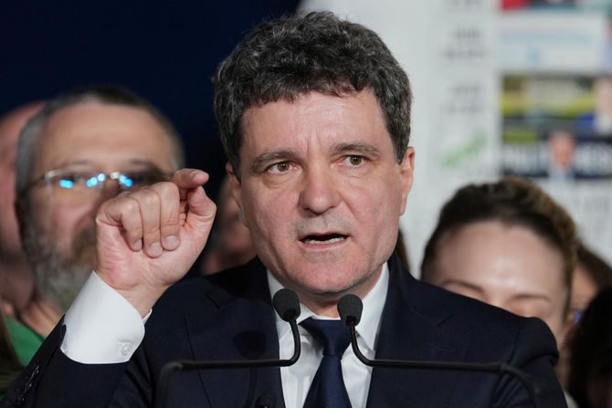 Nikušor Dan, izbori u Rumuniji Nikušor Dan, izbori u Rumuniji