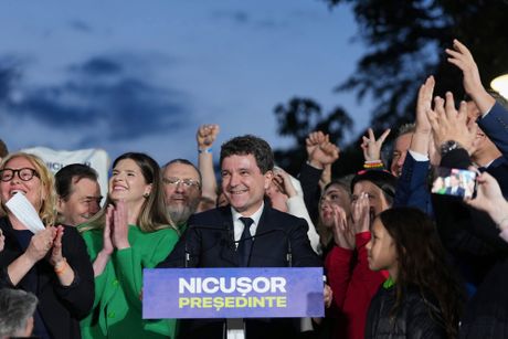 Nikušor Dan, izbori u Rumuniji Nikušor Dan, izbori u Rumuniji