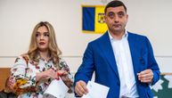 Izlaznost u drugom krugu predsedničkih izbora u Rumuniji do 13 sati - 31,93 odsto