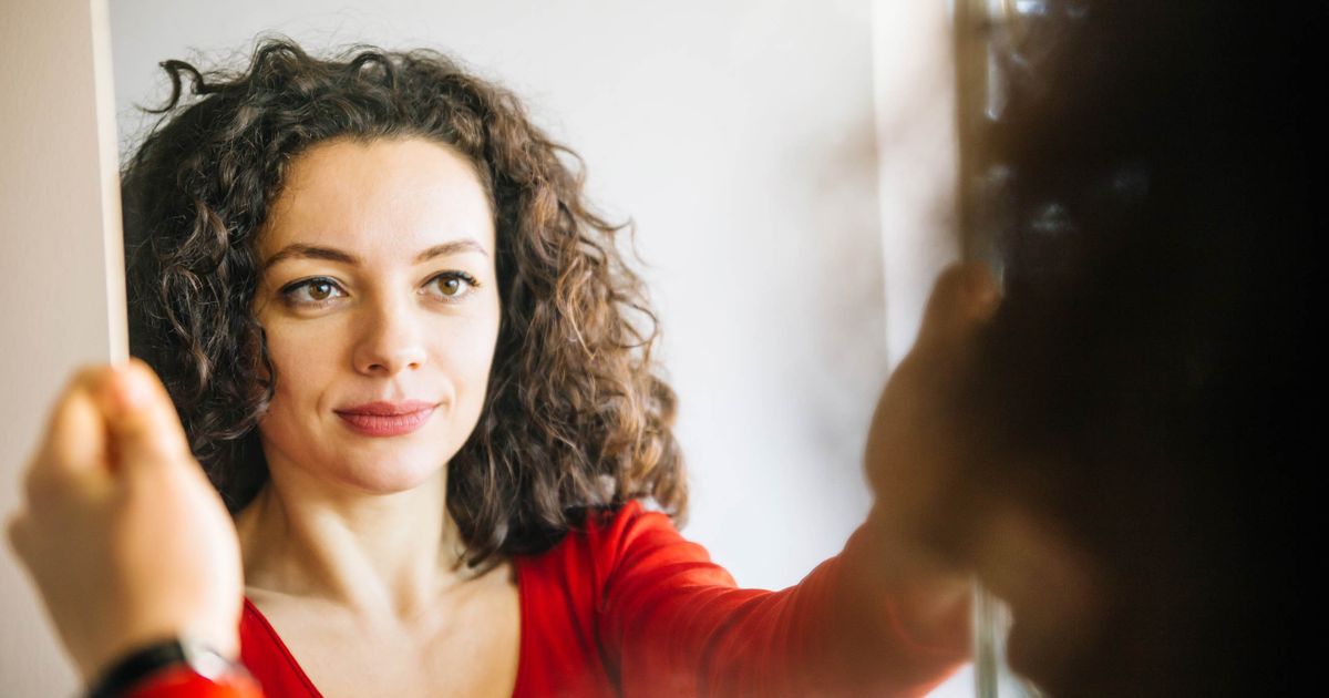 Naučnici otkrivaju da ako ovo radite ispred ogledala, vi ste osoba na koju se mnogi ugledaju