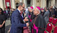 Premijer Đuro Macut na inauguraciji: Čestitao novom papi, pa se zadržao u razgovoru sa njim