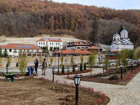 Manastir Tumane Manastir Tumane
