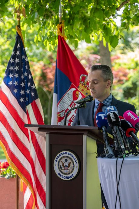 Dodela odlikovanja u Ambasadi SAD Dodela odlikovanja u Ambasadi SAD