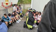 Autobus pun dece zakucao se u kamion, nije ni kočio: Kamere na autoputu snimile sudar, ima mrtvih