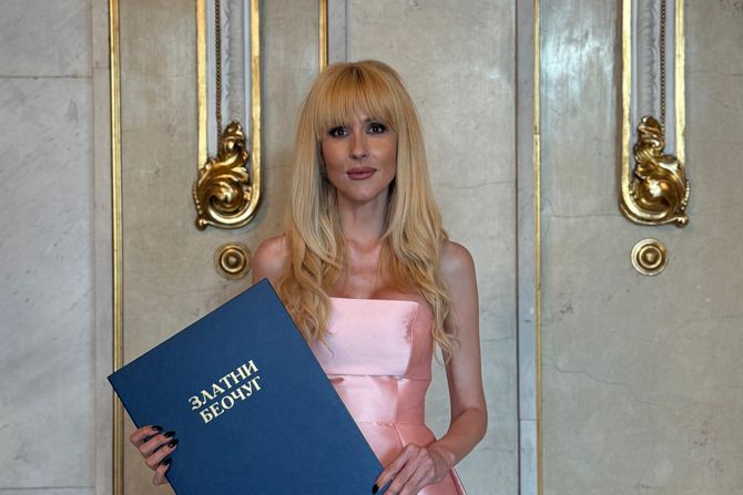 Iva Štrljić Iva Štrljić