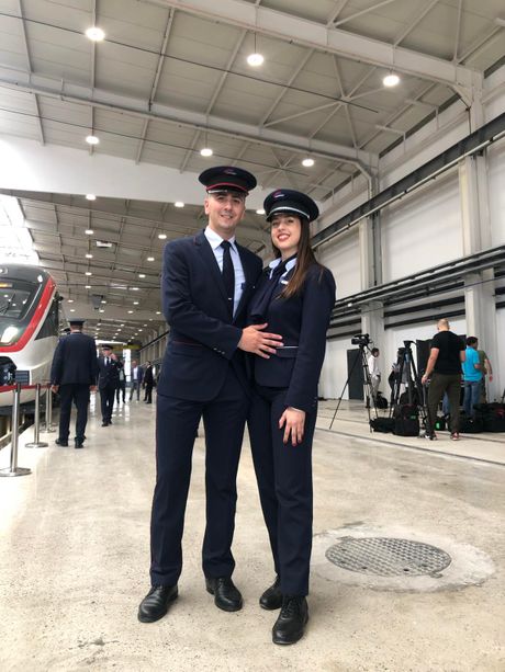 Marija Stevanović i Dejan Trifunović, ljubav, voz, železnica, Lapovo Marija Stevanović i Dejan Trifunović, ljubav, voz, železnica, Lapovo
