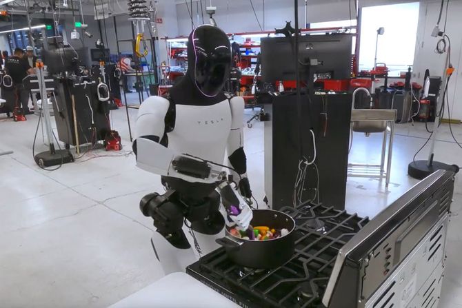 Tesla Optimus robot kuva