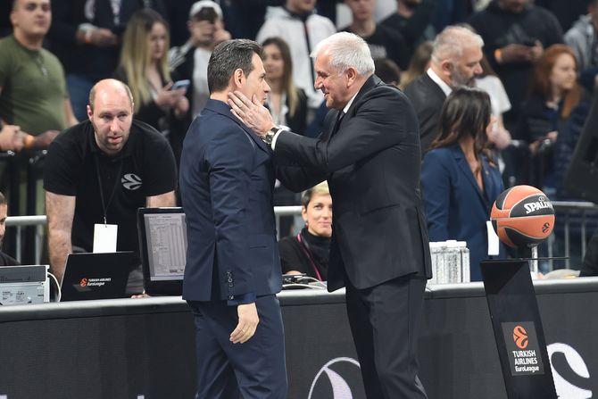 Dimitris Itudis i Željko Obradović Dimitris Itudis i Željko Obradović