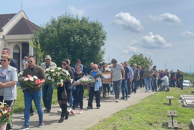 Sahrana oca Jelene Dokić, Damir Dokić Sahrana oca Jelene Dokić, Damir Dokić