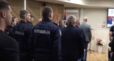 Vojska tribina Uloga i značaj Posebnih jedinica policije Vojska tribina Uloga i značaj Posebnih jedinica policije