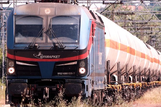 Marija Stevanović i Dejan Trifunović, ljubav, voz, železnica, Lapovo