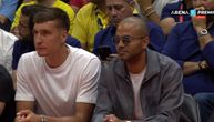 Bogdan Bogdanović viđen na F4 u Abu Dabiju u društvu legende NBA lige i evropske košarke