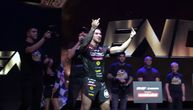 Marko Bojković napravio haos posle merenja sa Janičićem! Hteo da se bije s navijačima, gađao ih flašom