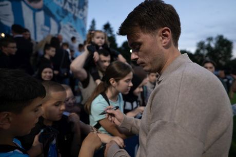 Fondacija Mozzart i Adem Ljajić Fondacija Mozzart i Adem Ljajić