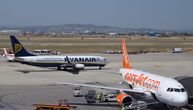 Mediji najavili stajaća mesta u avionima, ali zakon kaže - bez sertifikacije, ništa od toga