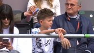 Stefan Đoković viđen sa novom frizurom na meču Novaka: Svi su se iznenadili njegovim imidžom