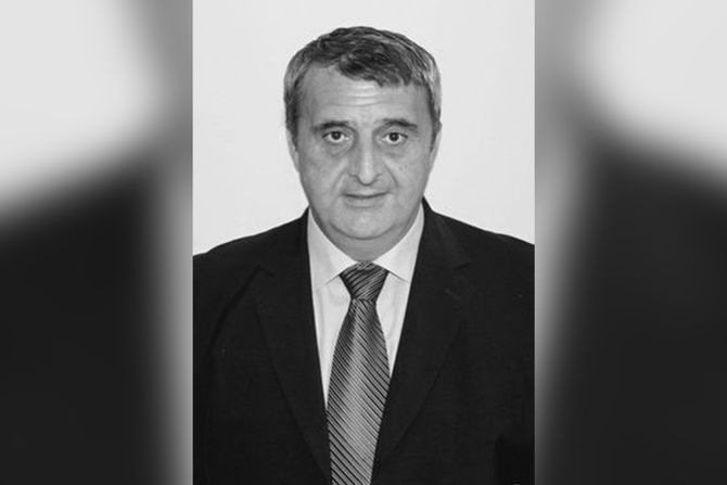 Preminuo Radoslav Dekić, dekan banjalučkog PMF-a