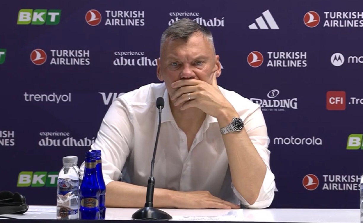 Šarunas Jasikevičijus dva puta opsovao na konferenciji posle poraza od Zvezde: "Mnogo pametno pitanje"