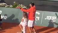Novak Đoković zaigrao sa Stefanom i Tarom uz veliki hit "Luda po tebe" na Rolan Garosu