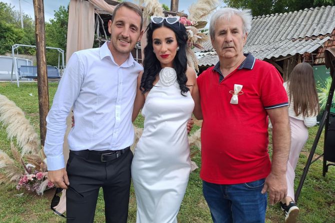 Nadica i Danijel Lazarević Nadica i Danijel Lazarević