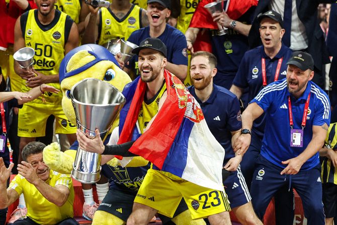 KK Fenerbahče - Marko Gudurić