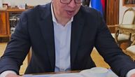 Doručak predsednika Srbije košta 189 dinara: Vučić pokazao šta jede, a evo šta doručkuju Makron i Putin