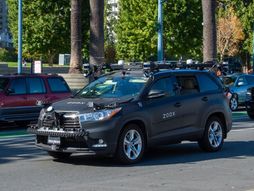 Zoox robot car, Zuks robotaxi, robotaksi