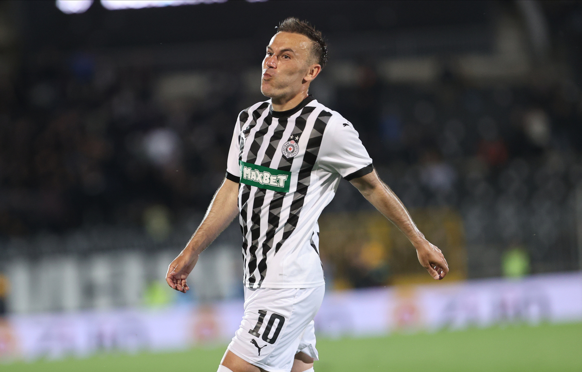 Natho upisao trenersku licencu FSS: Izraelac se priprema za živor posle fudbala u – fudbalu!