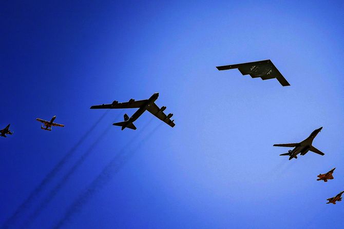 Freedom Formation B-2 B-1B B-52 USAF Freedom Formation B-2 B-1B B-52 USAF